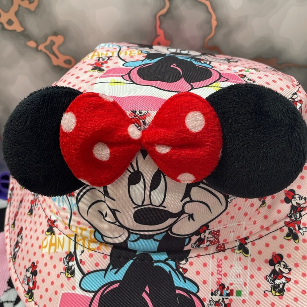 Pink Minnie Mouse Bucket Hat and Socks Set - Picture 3 of 5